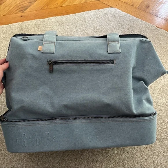 Beis x GAP Weekender Bag - Picture 2 of 5